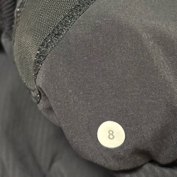 Lululemon Athletica Women’s Dance Studio Crop Lightweight Pants Size 8 black - Picture 5 of 6